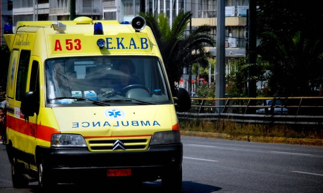 Θανατηφόρο τροχαίο στον Πειραιά – Νεκρή μια γυναίκα